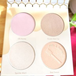 Beauty Bakerie Highlighter Palette NWB